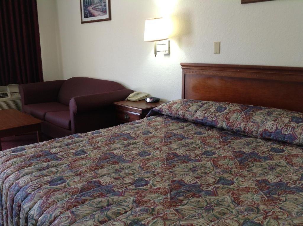 Budget Host Hempstead Inn Brookhollow/Energy Corridor Houston Buitenkant foto